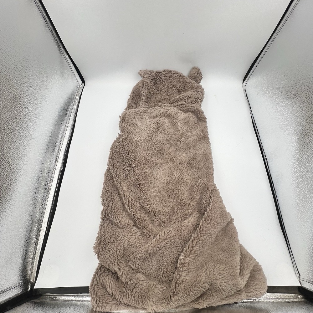 Pottery Barn Kids Infant Teddy Bear Hooded Bath Towel Photo Shoot Fuzzy Brown - Picture 7 of 9